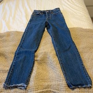 Levi’s Wedgie Straight 23